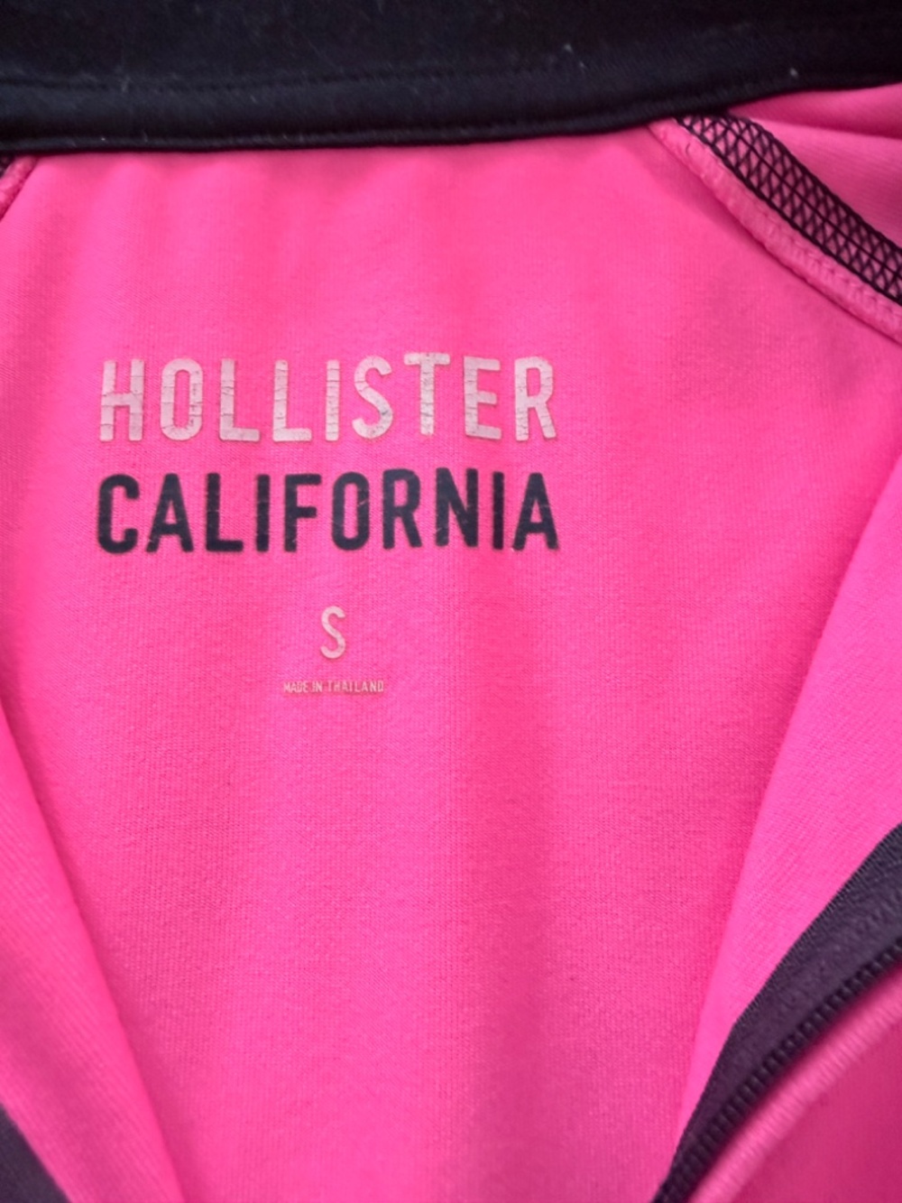 Hollister full zip active wear jacket, size Small - Picture 2 of 3